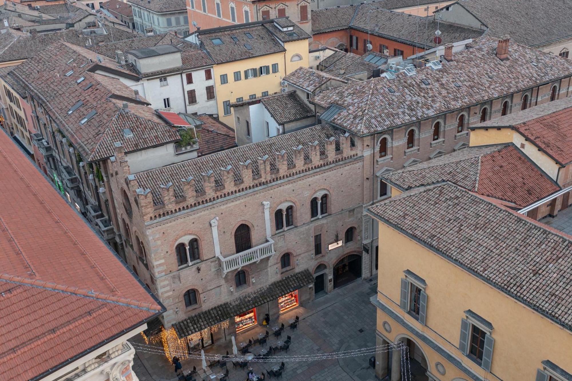 Hotel Posta Reggio Emilia Exterior photo