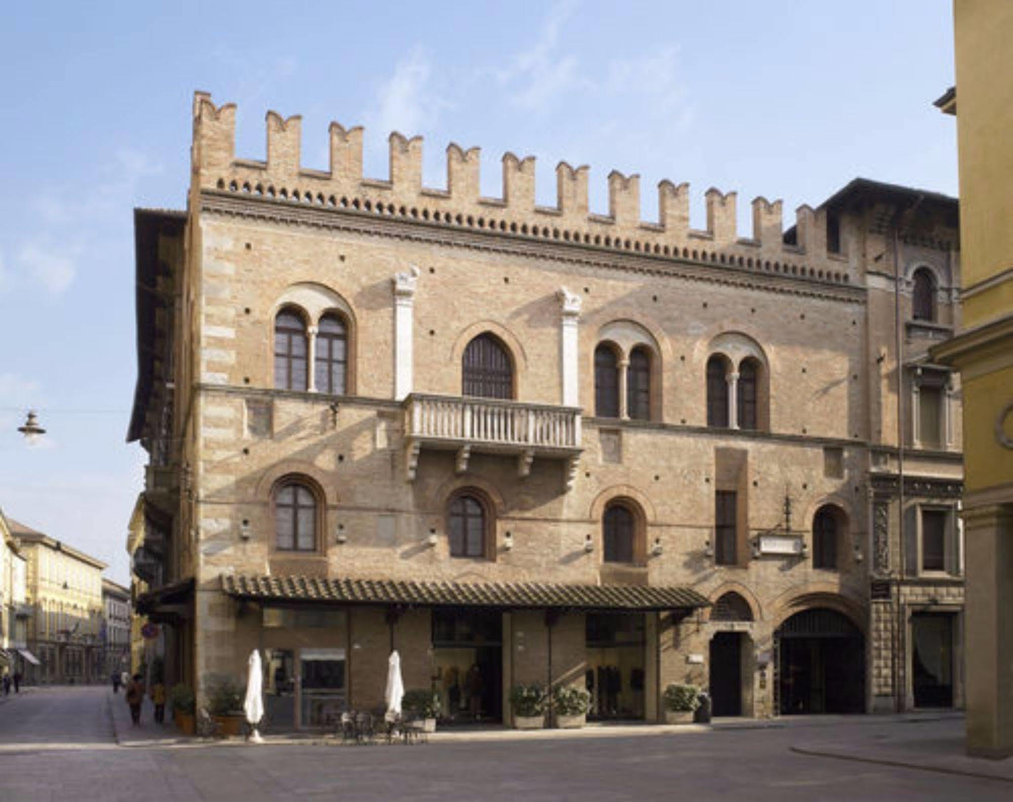 Hotel Posta Reggio Emilia Exterior photo